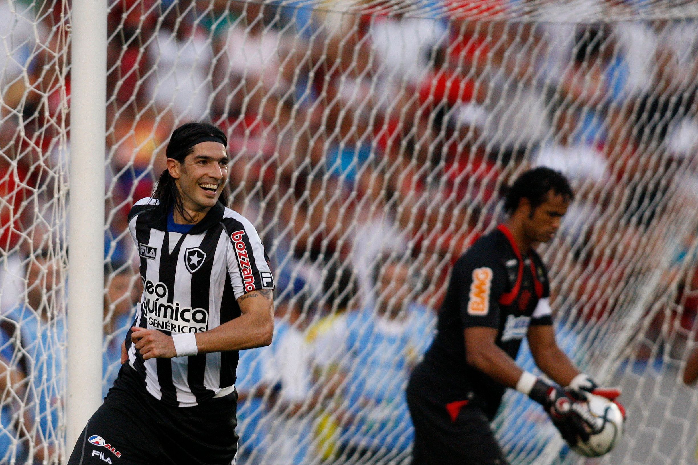 Loco Abreu Botafogo campeão estadual 2010
