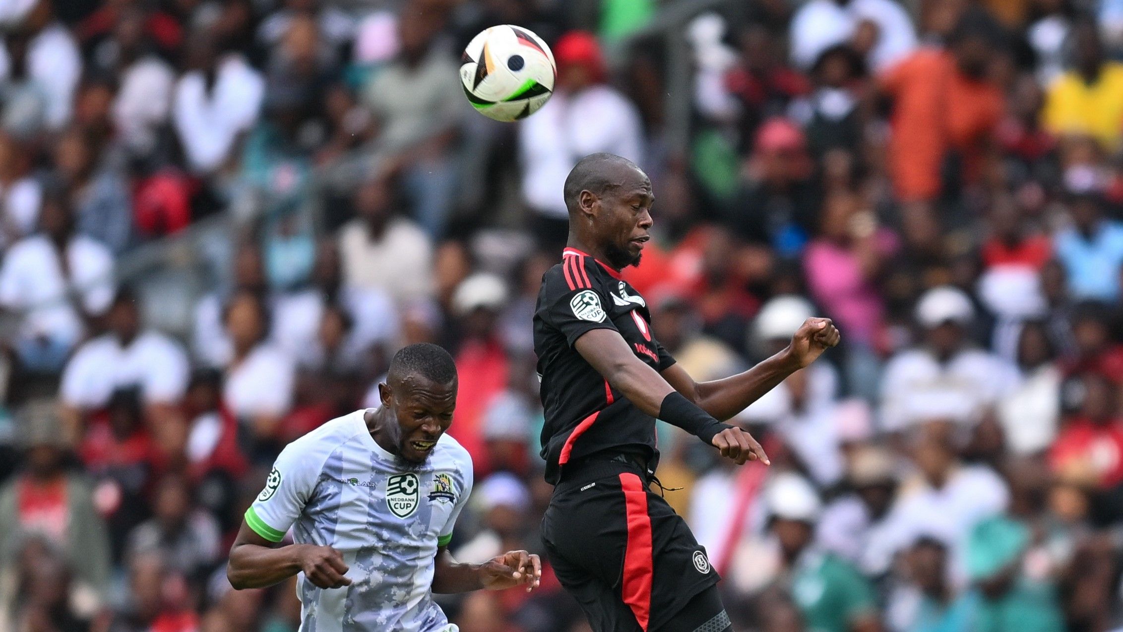 Evidence Makgopa of Orlando Pirates vs Vusi Sibiya of Marumo Gallants