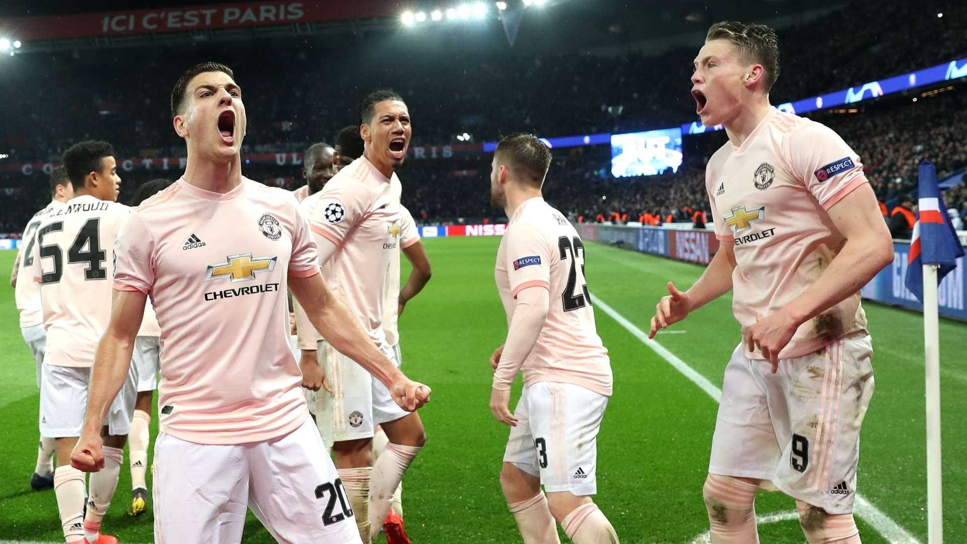 Man Utd celebrate vs PSG, Champions League 2018-19