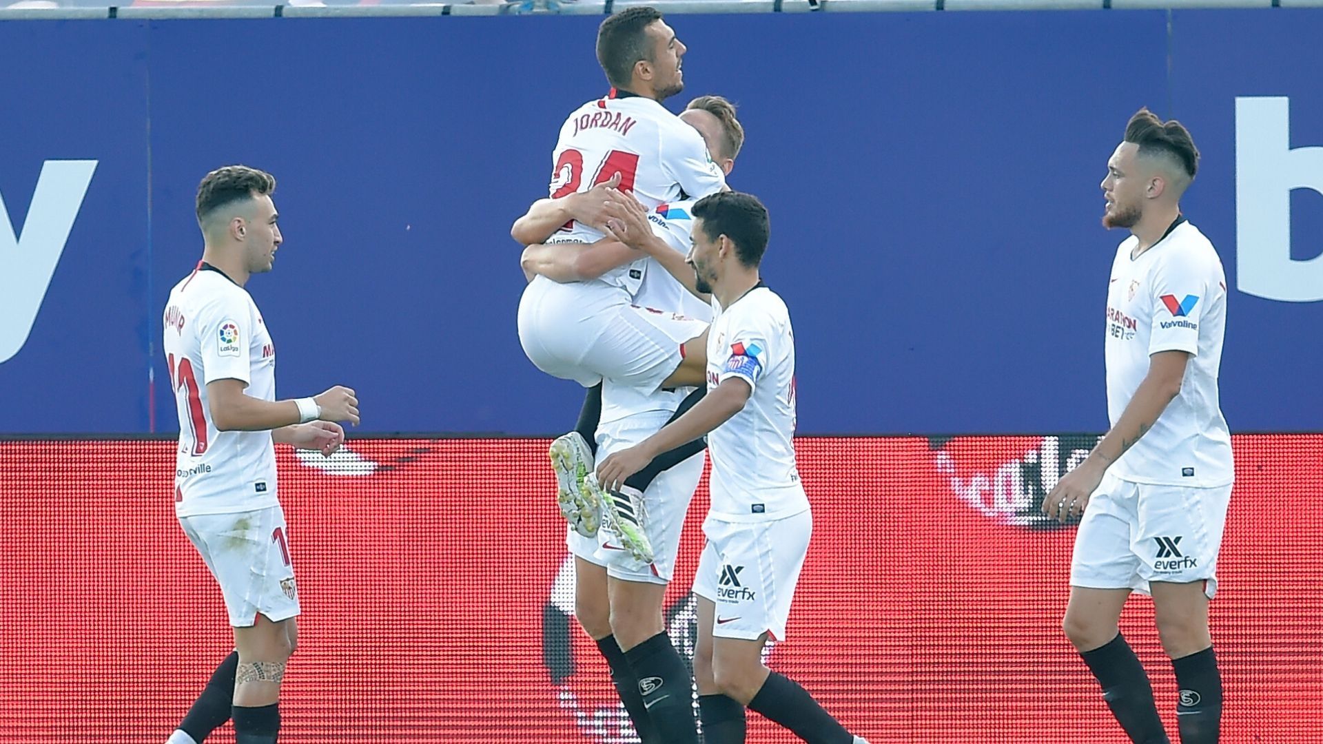 Levante Sevilla De Jong Munir Jordan