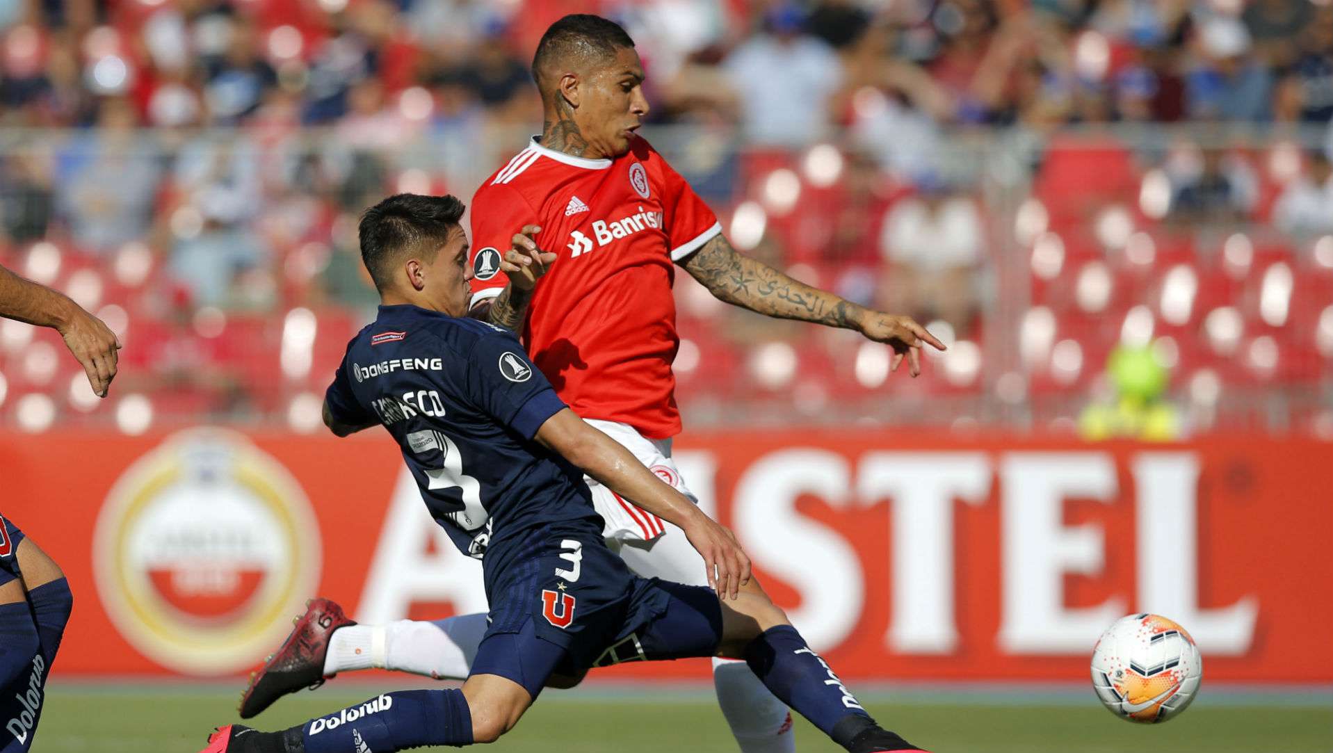 040220 Universidad de Chile Internacional Paolo Guerrero Diego Carrasco