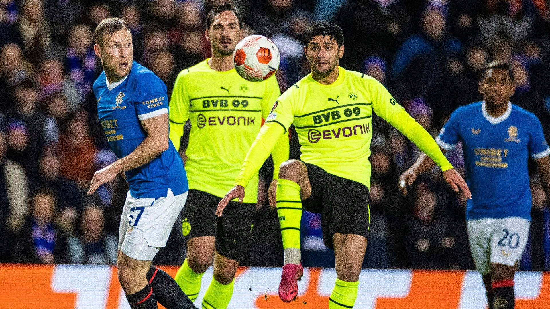 MAHMOUD DAHOUD BORUSSIA DORTMUND EUROPA LEAGUE 24022022