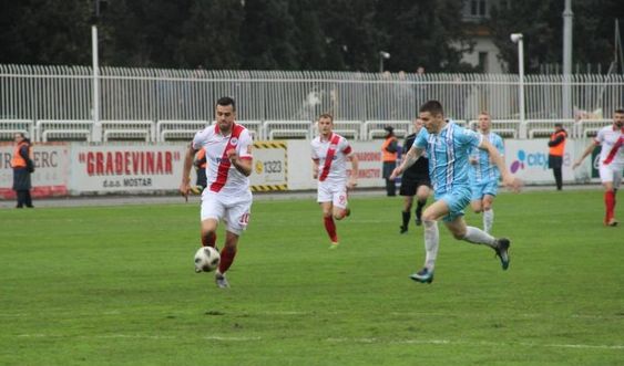 قمة الدوري البوسني