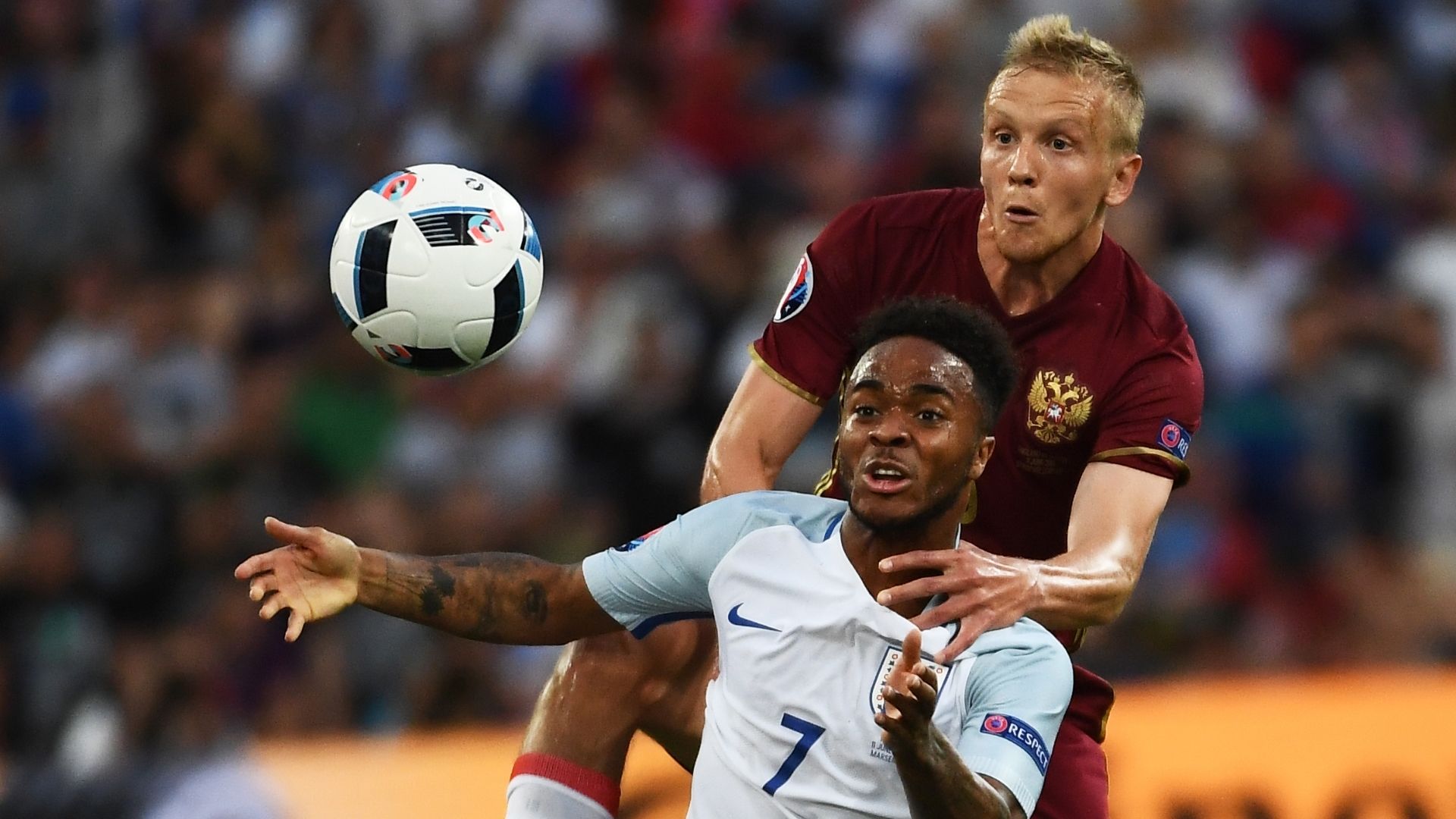 Raheem Sterling, Igor Smolnikov, England vs Russia, Euro 2016