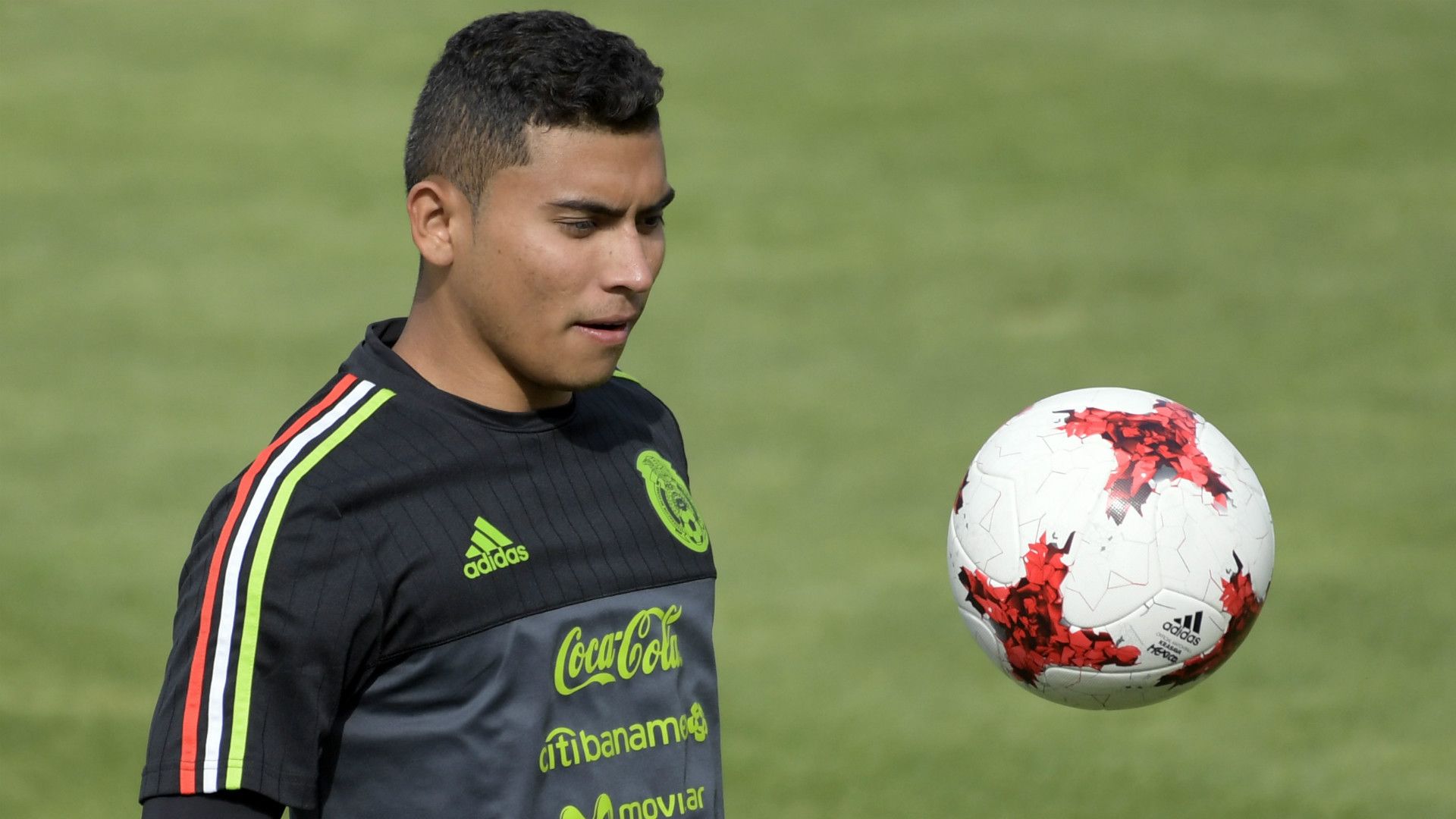 Orbelin Pineda Mexico