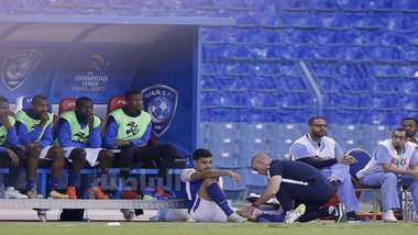 كارلوس إدواردو - الهلال