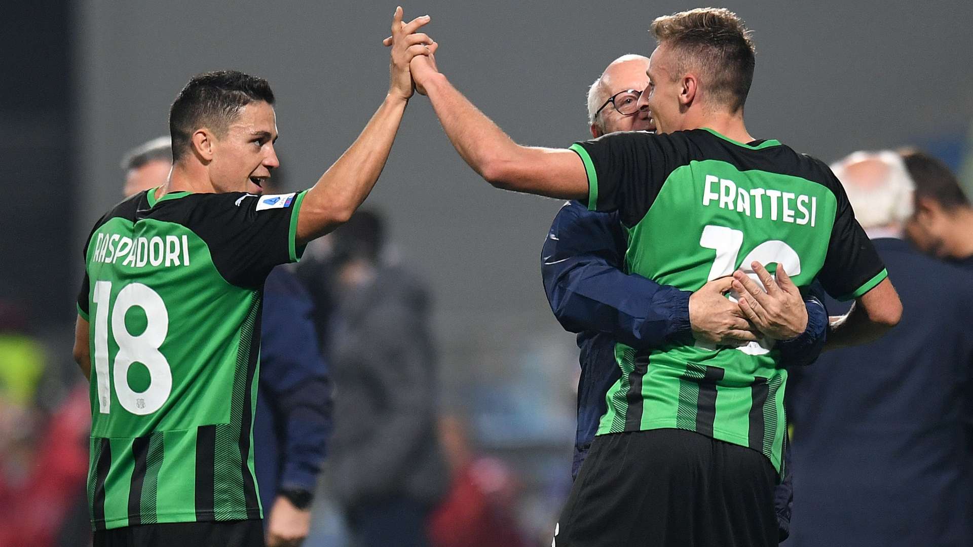 Raspadori Frattesi celebrating Sassuolo Venezia