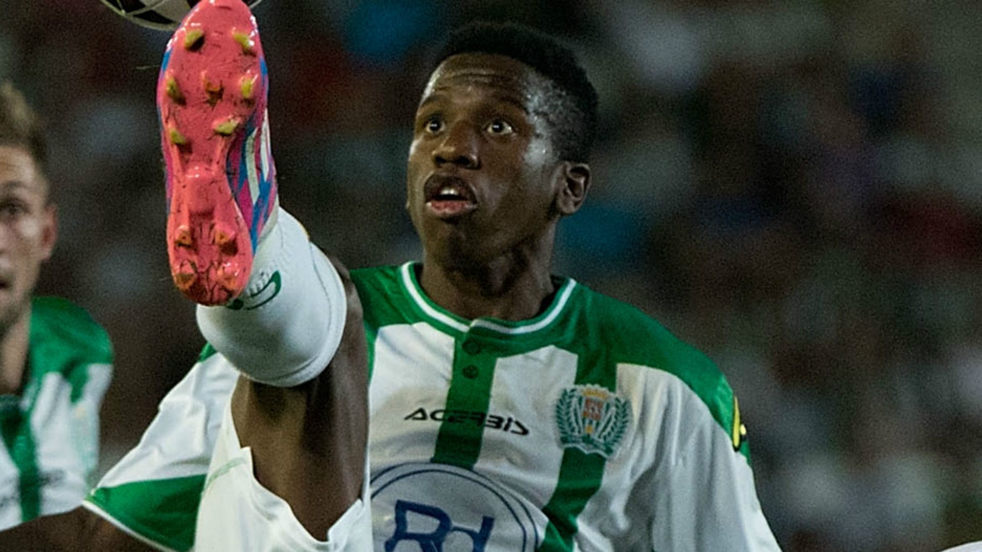 Patrick Ekeng in friendly match between Cordoba and Raja de Casablanca