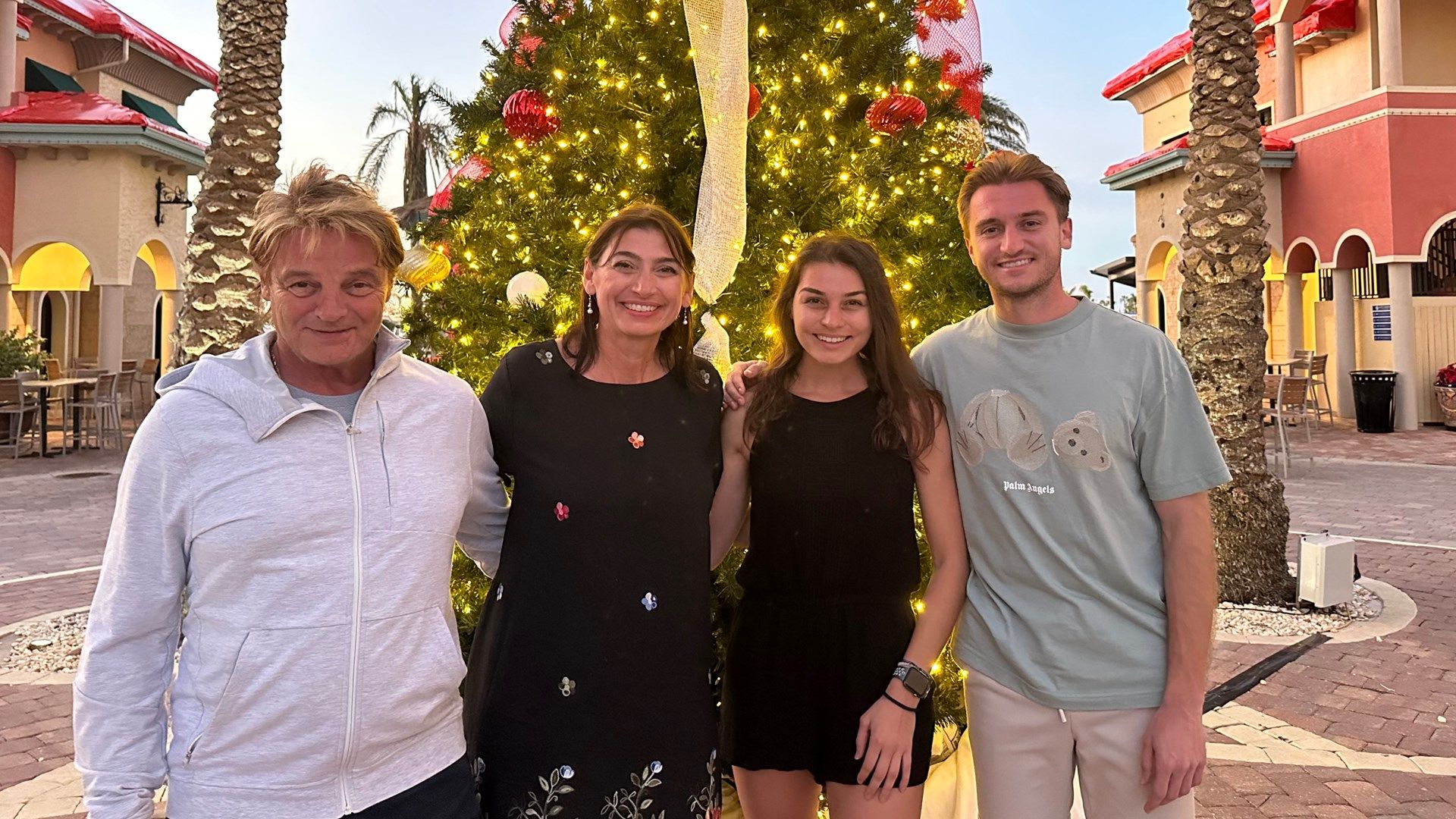 Djordje Mihailovic family