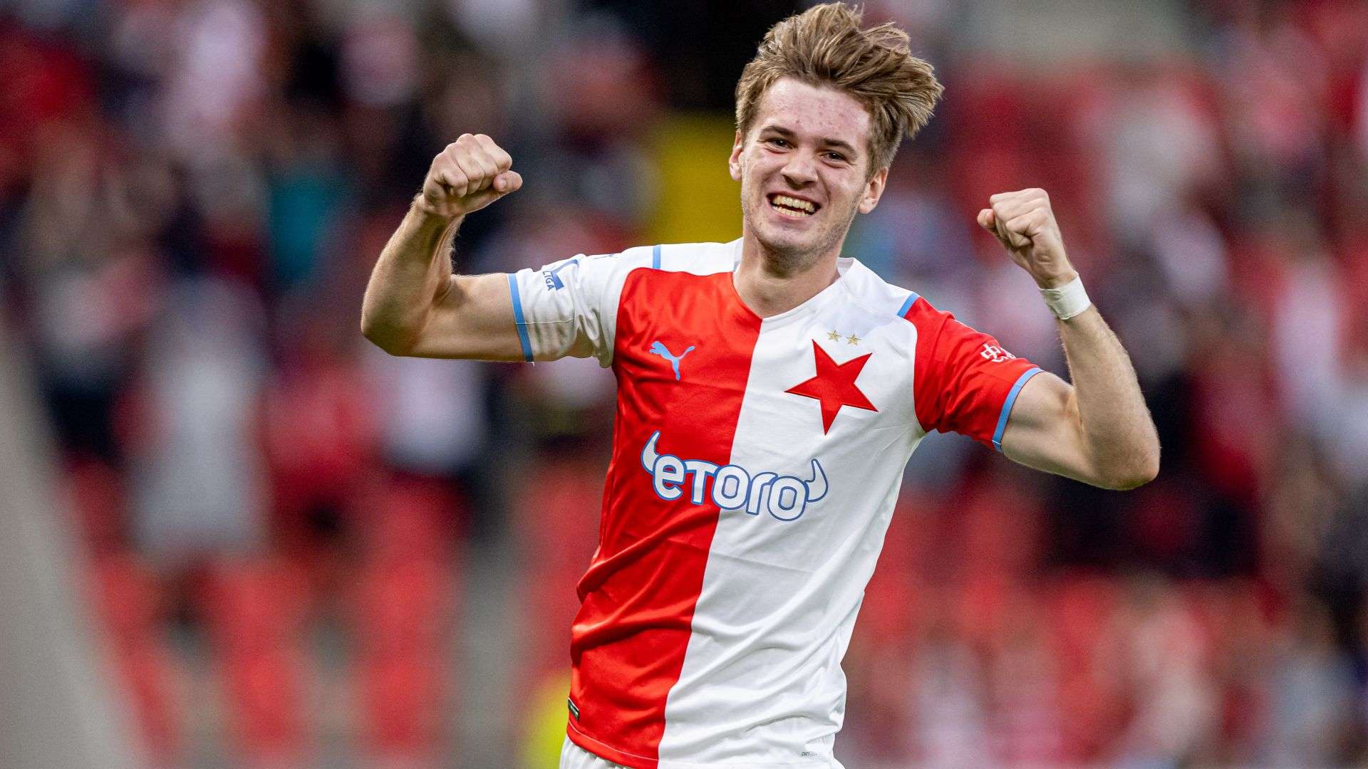 Samek Slavia celebrating 2021