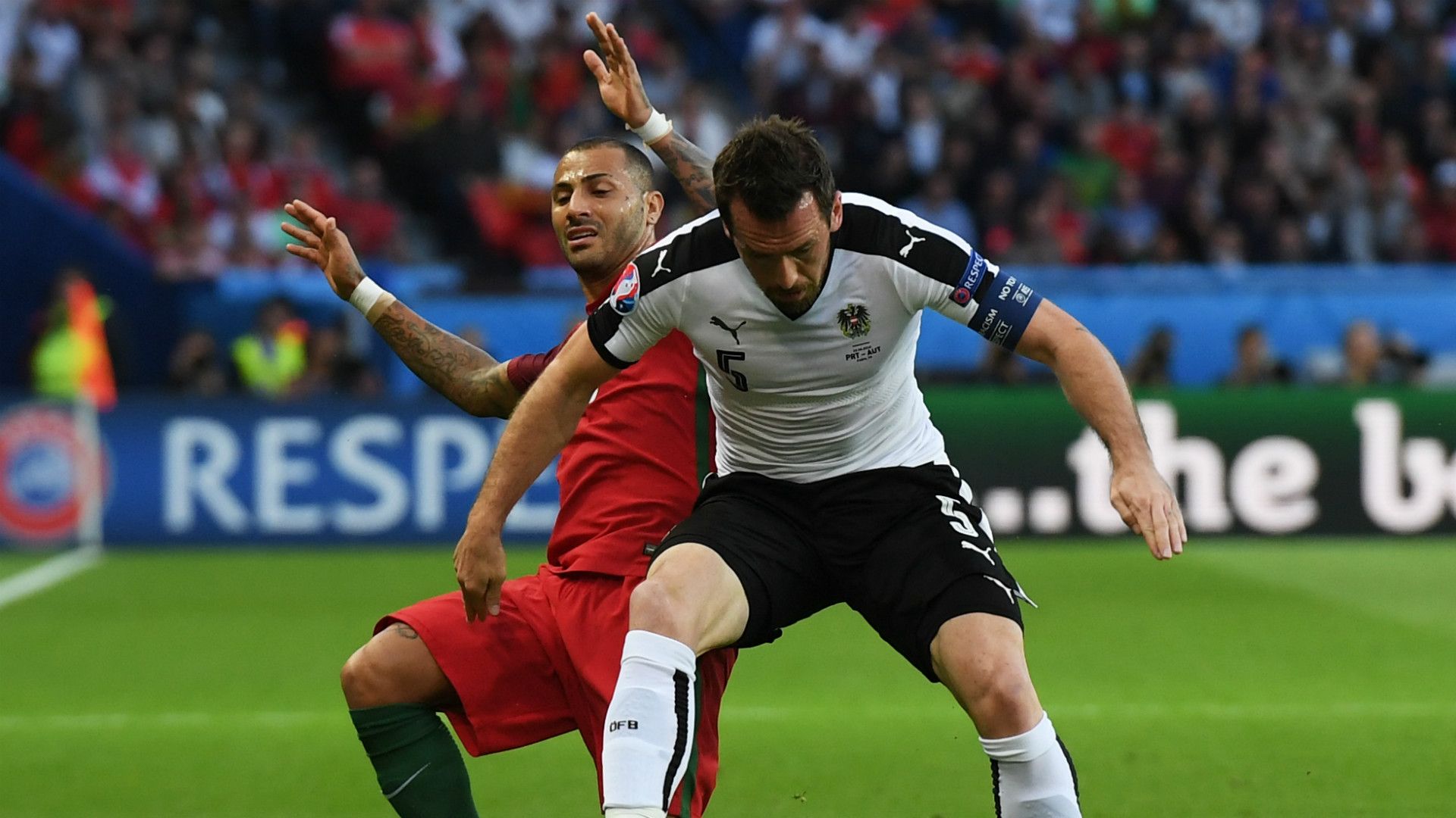 HD Christian Fuchs Austria Ricardo Quaresma Portugal Euro 2016
