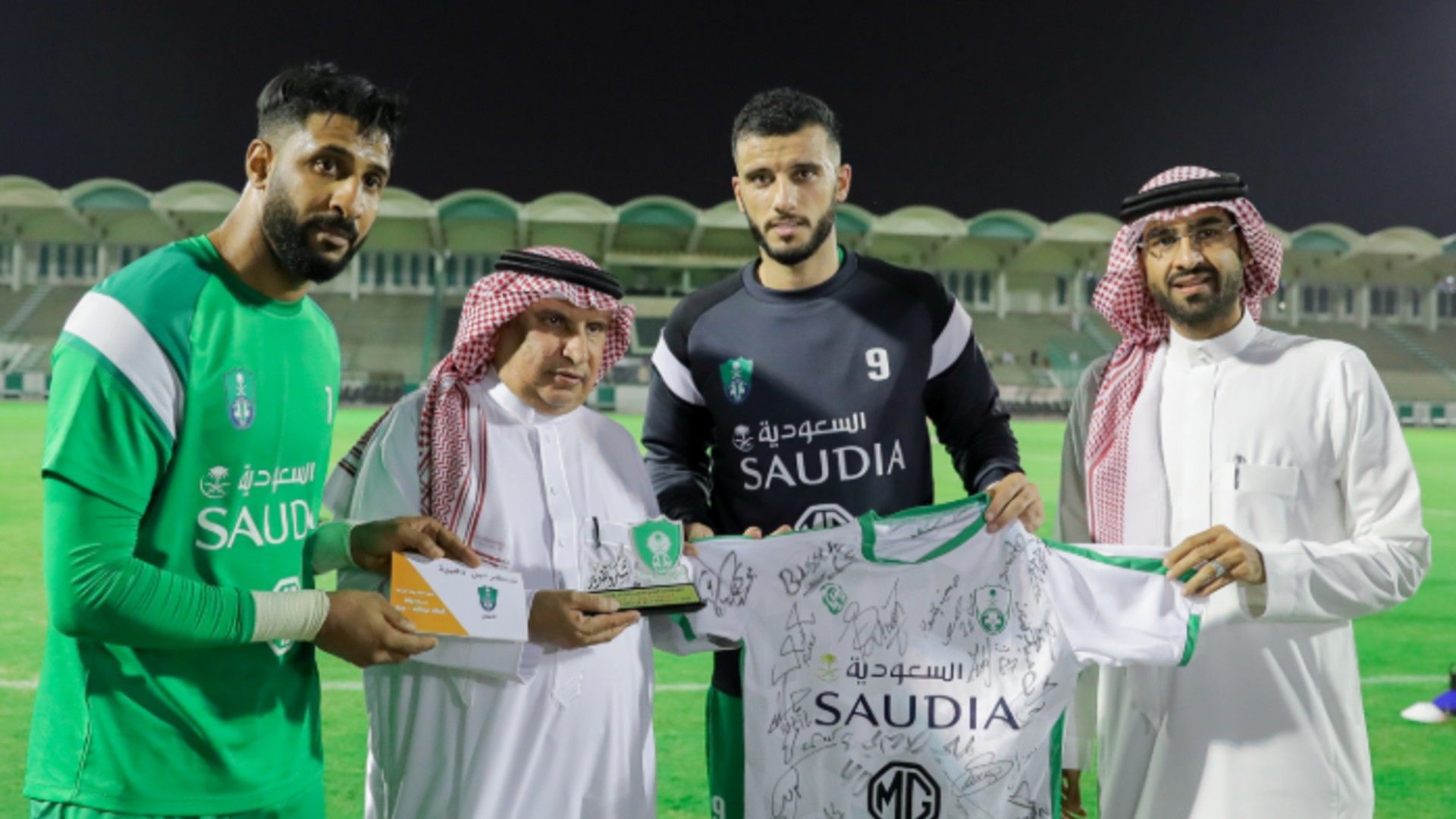 السومة - الأهلي - المشجع جمال سلمان