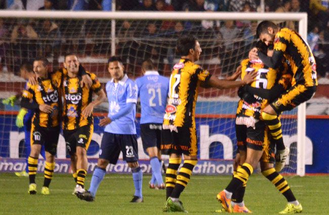 Clásico The Strongest Bolívar