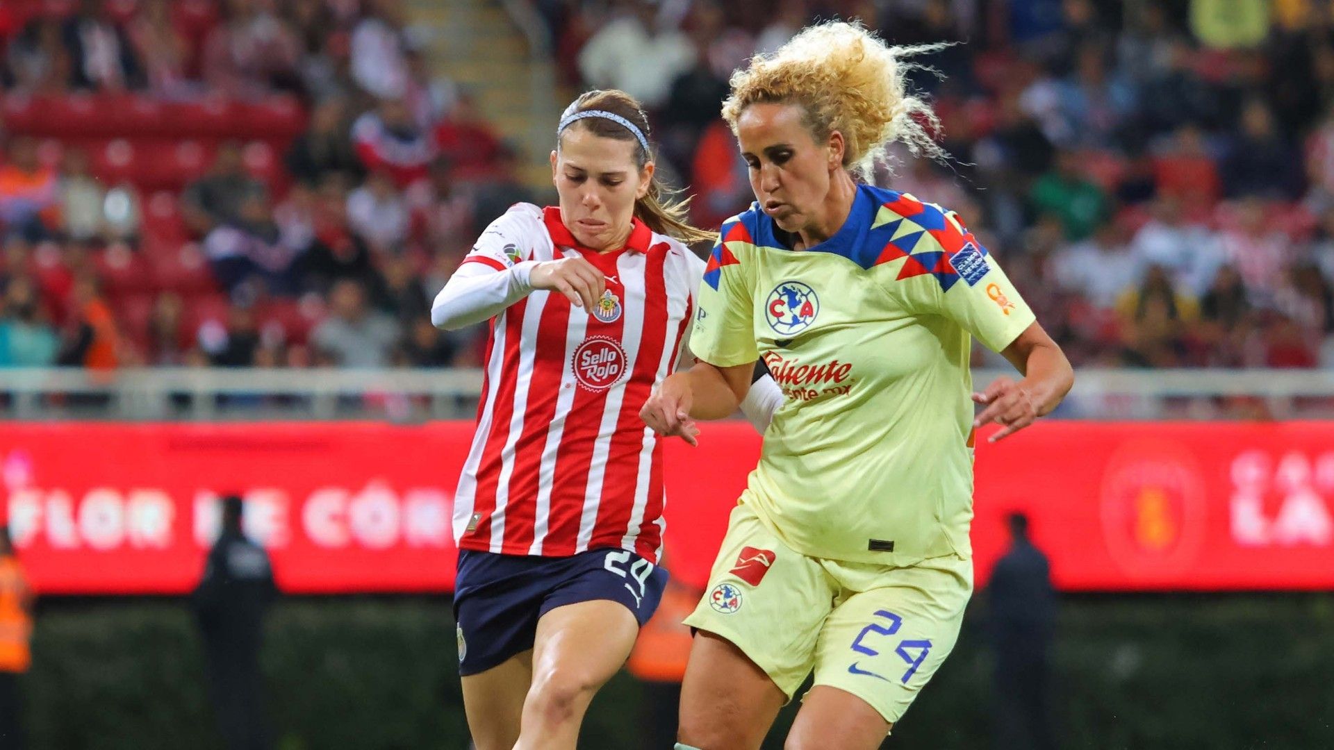 Kheira Hamraoui Alicia Cervantes Chivas América Apertura 2023