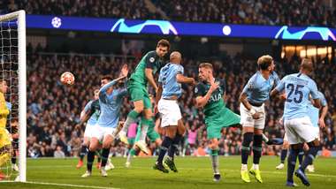 Llorente - Manchester City Tottenham