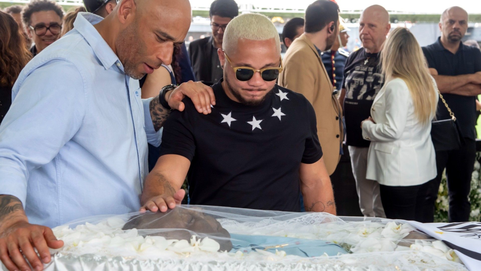 Edinho Madson enterro Pelé 03 01 2023