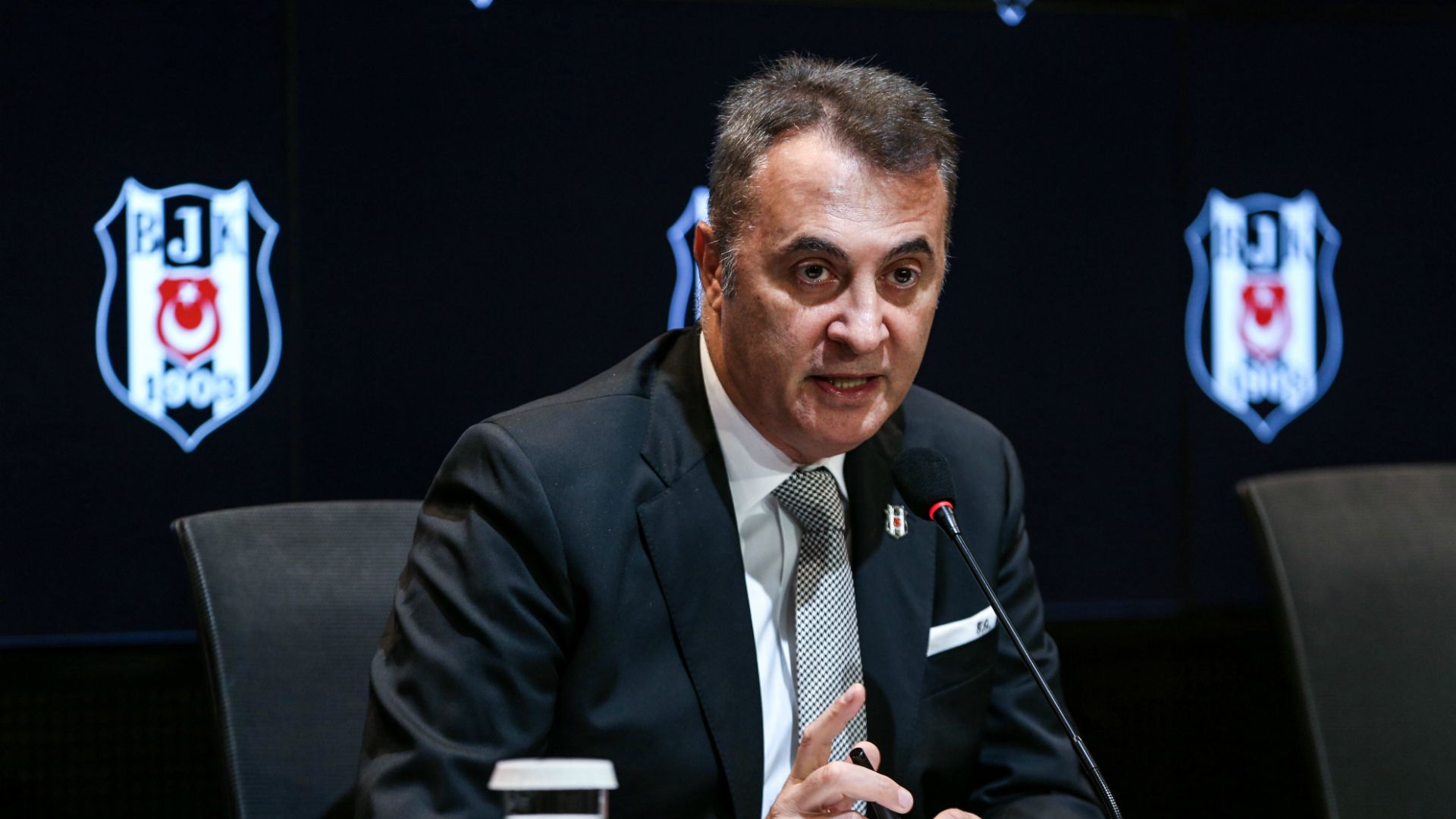 Fikret Orman Besiktas