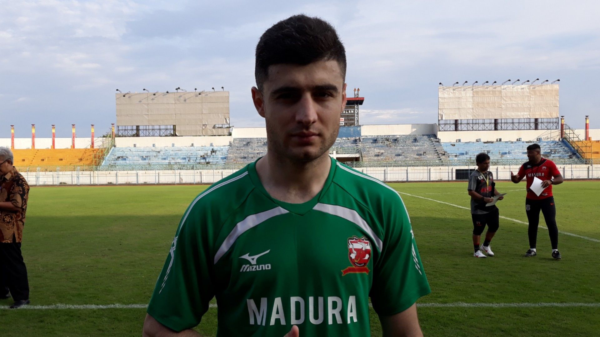Nuriddin Davronov Madura United Tajikistan