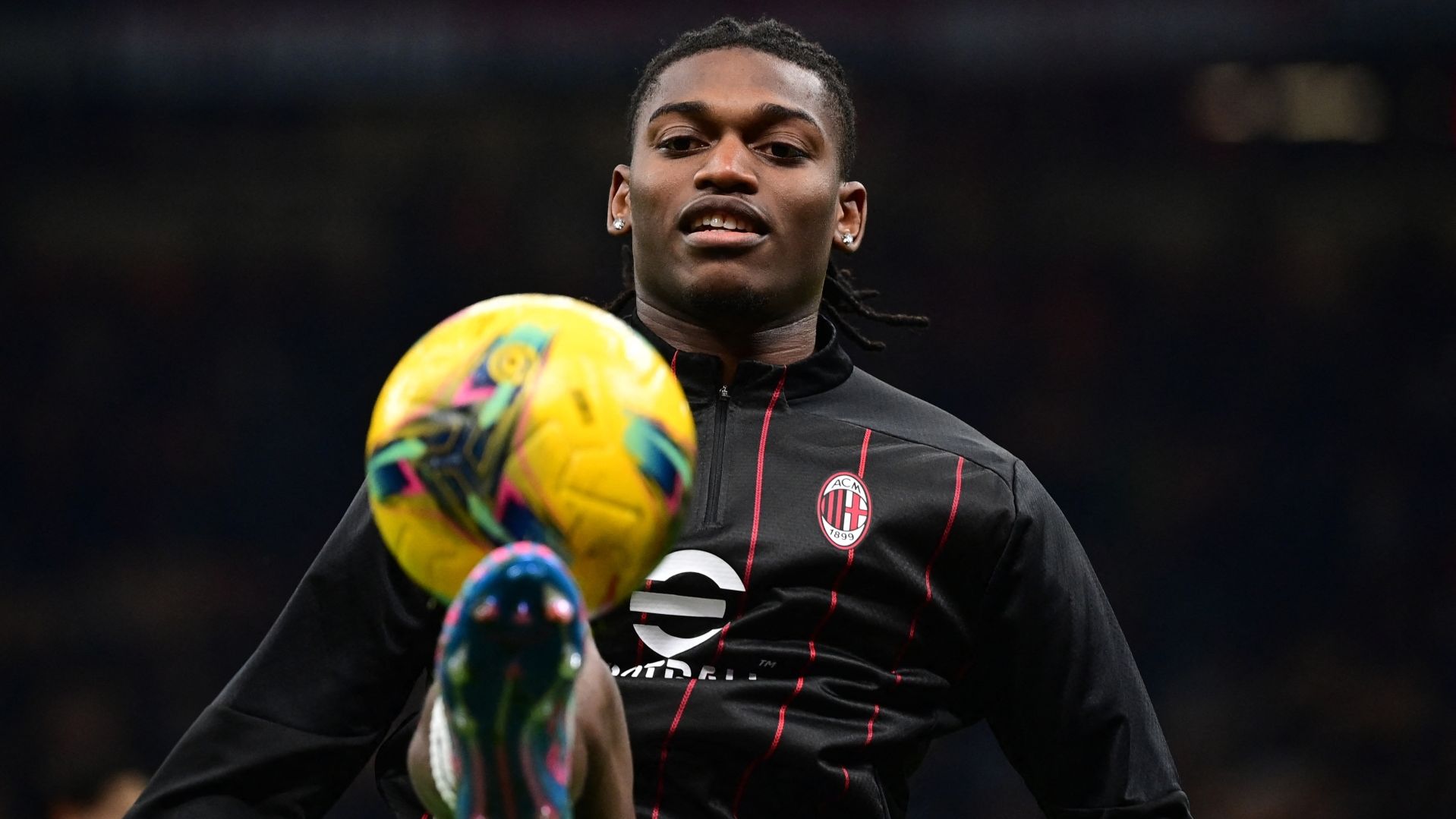 Rafael Leao Milan 2024-2025