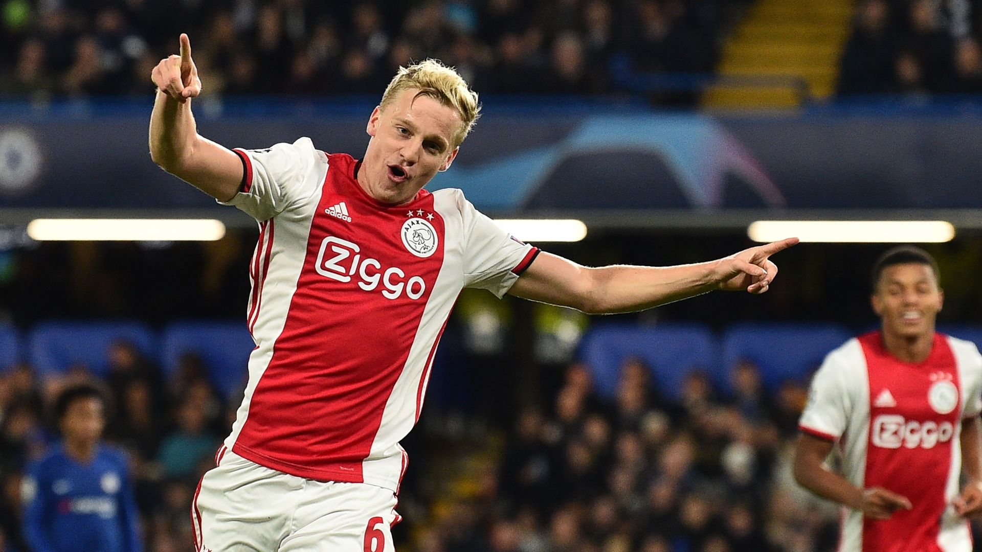 Donny van de Beek, Ajax