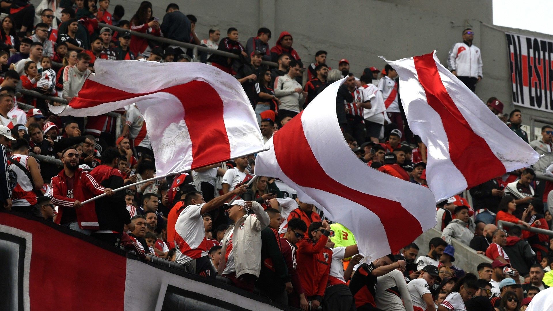 River Hinchas Monumental Torneo Liga Profesional 03062023