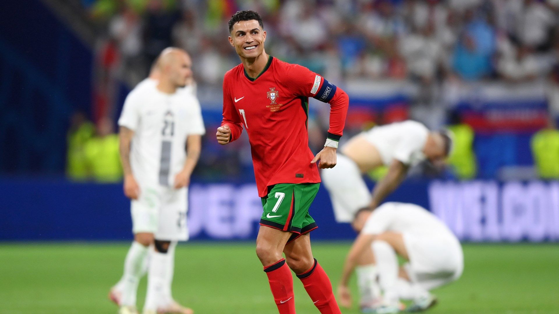 Cristiano Ronaldo determined to play at World Cup 2026 as Portugal  superstar wants one particular record to add to his collection | Goal.com  United Arab Emirates