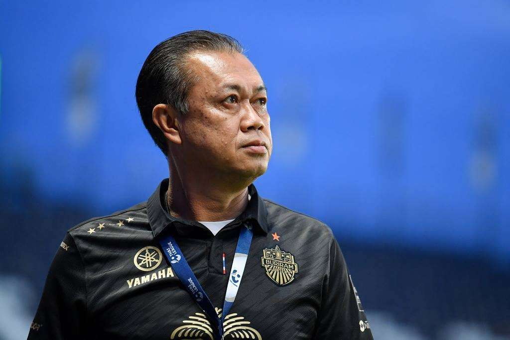 เนวิน ชิดชอบ