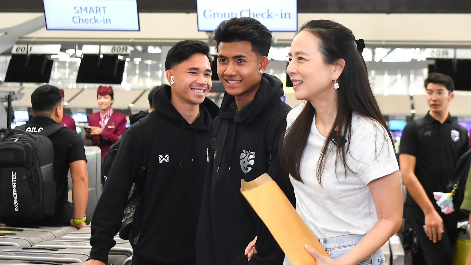 นวลพรรณ ล่ำซำ