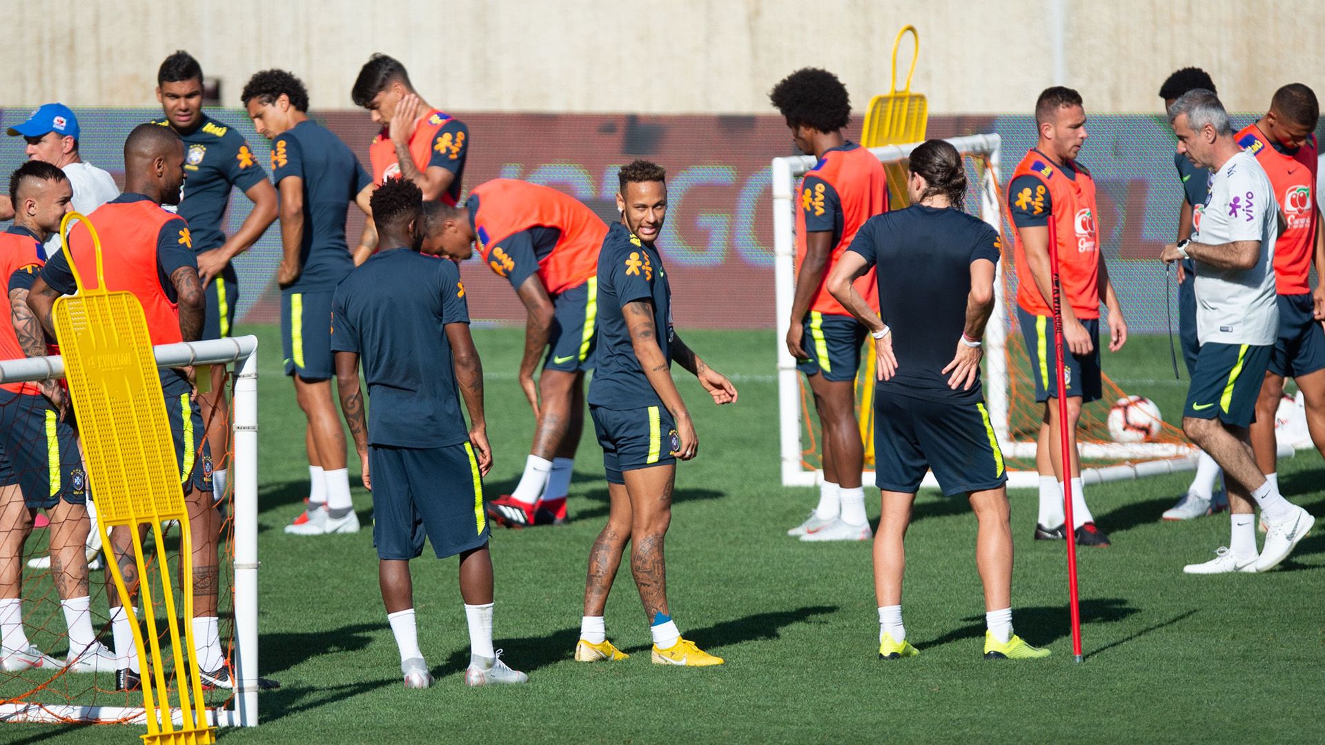 Neymar Brasil treino 05092018