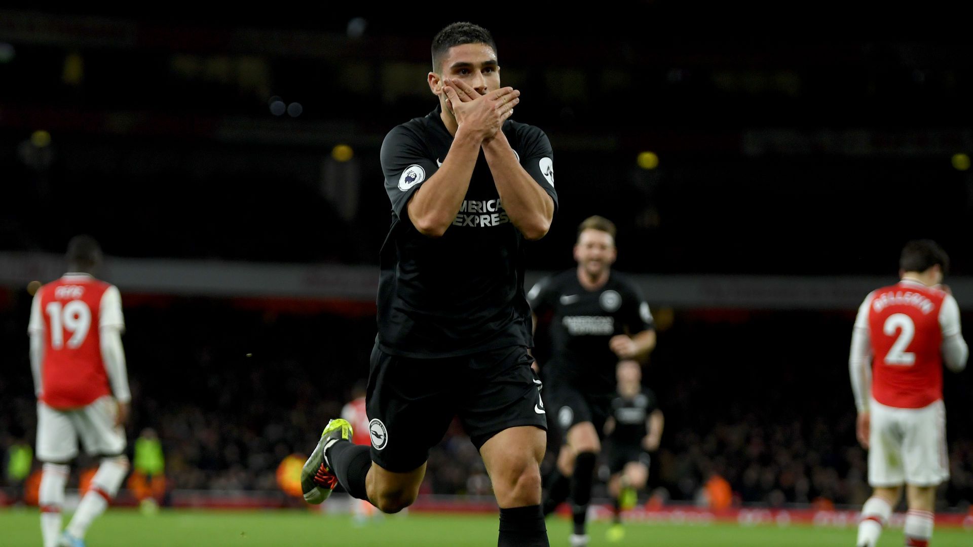Maupay Arsenal Brighton