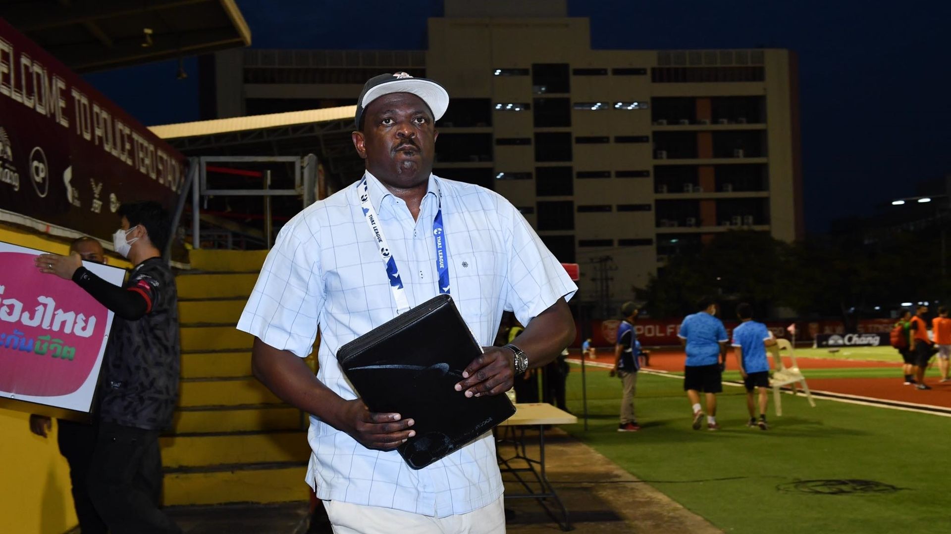 อเดบาโย กาเดโบ