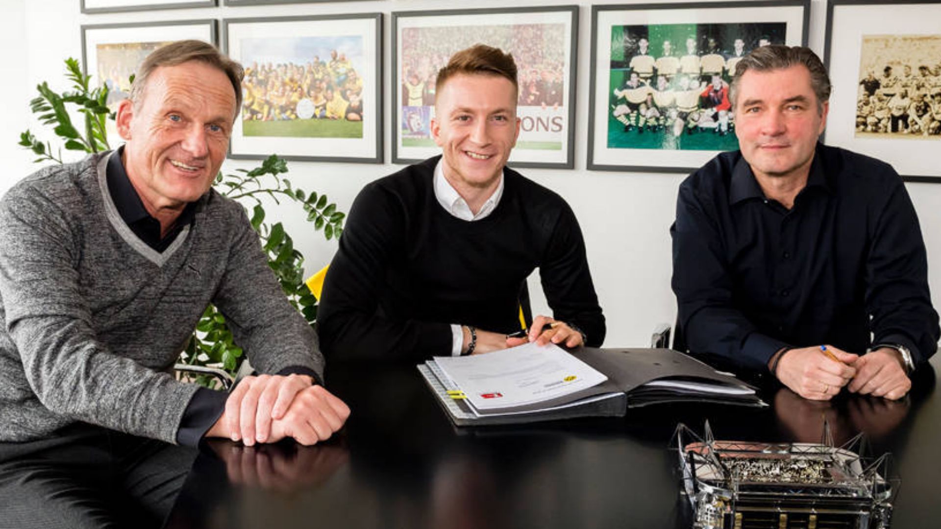 Marco Reus Hans Joachim Watzke Michael Zorc Borussia Dortmund