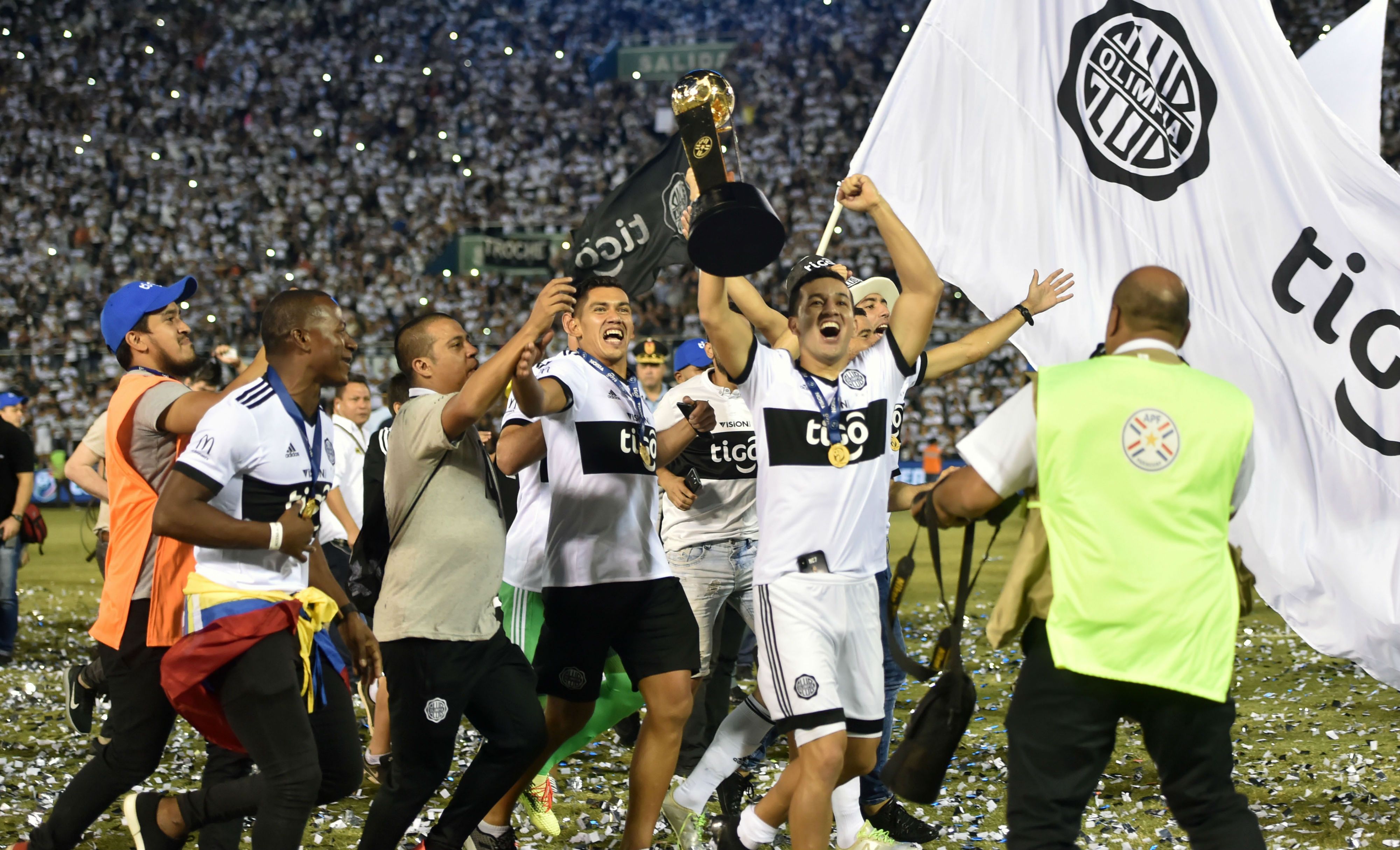 Olimpia Titulo 41