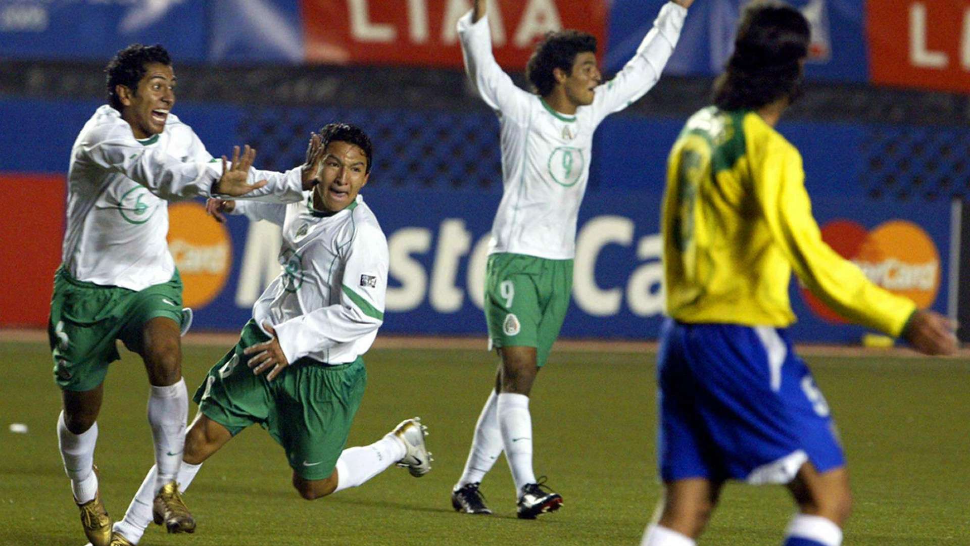 Omar Esparza Cesar Villaluz Carlos Vela Mexico Brazil U-17 final