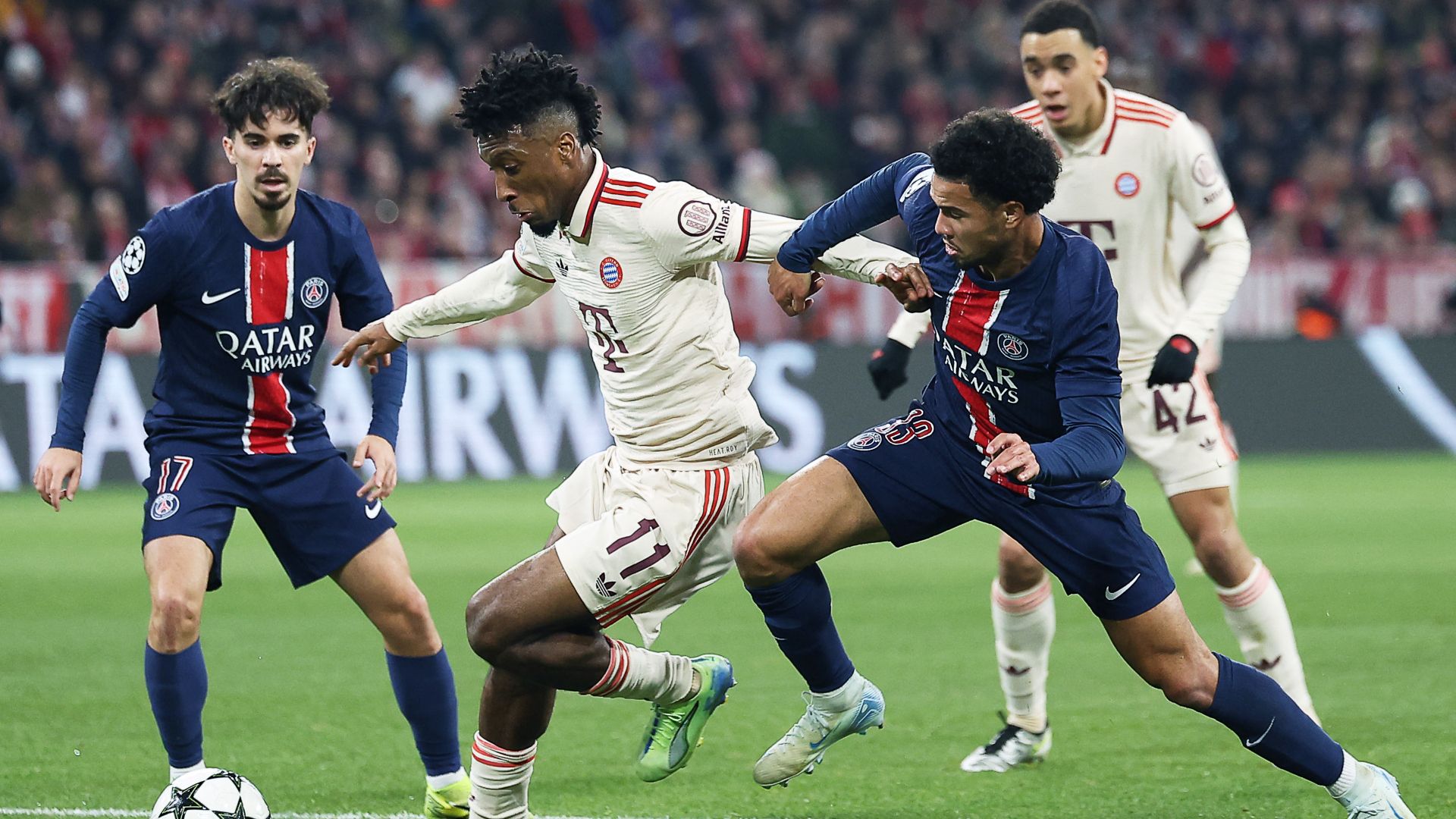 Kingsley Coman Bayern PSG Champions League 26112024