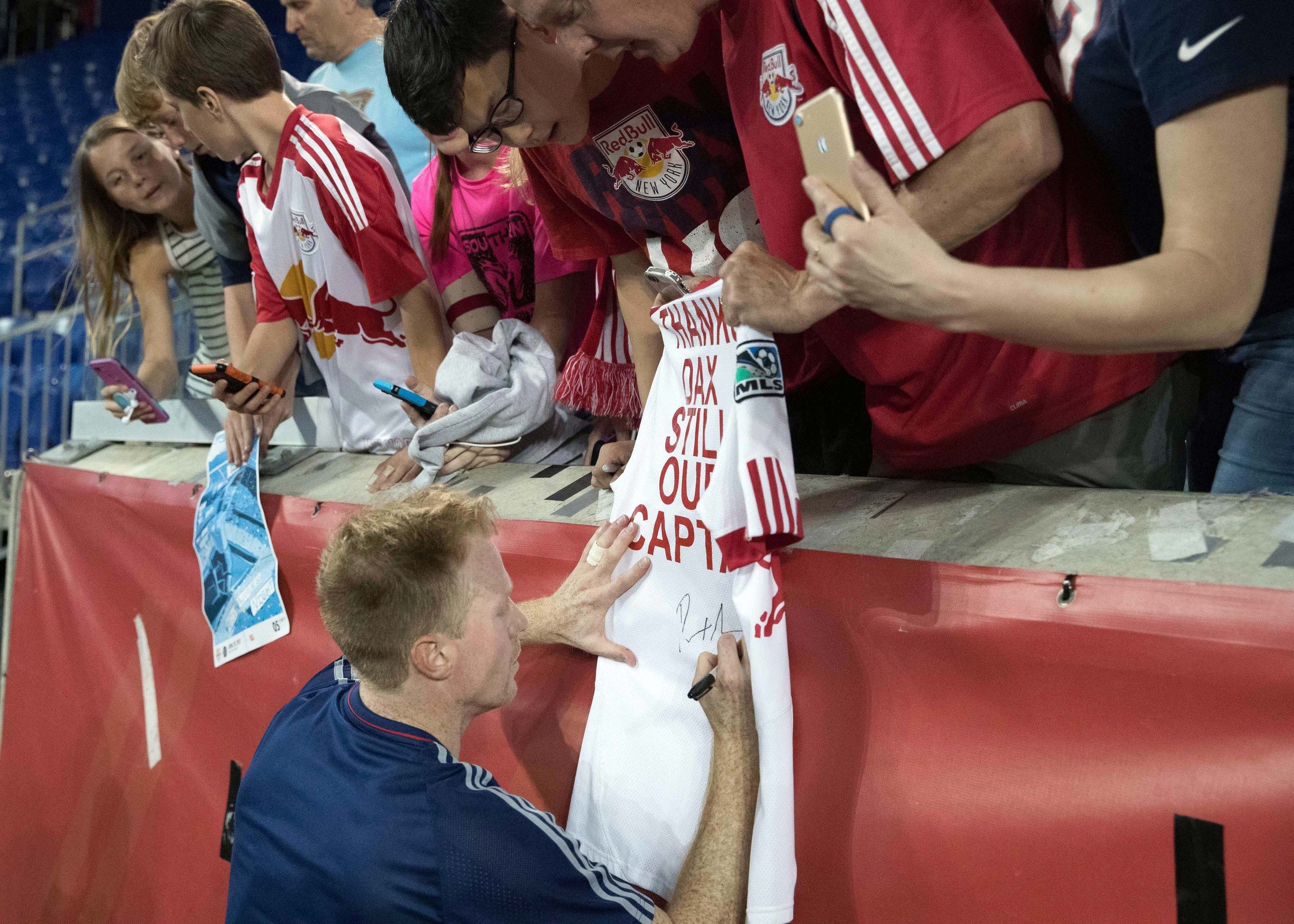 Dax McCarty Fans 04292017