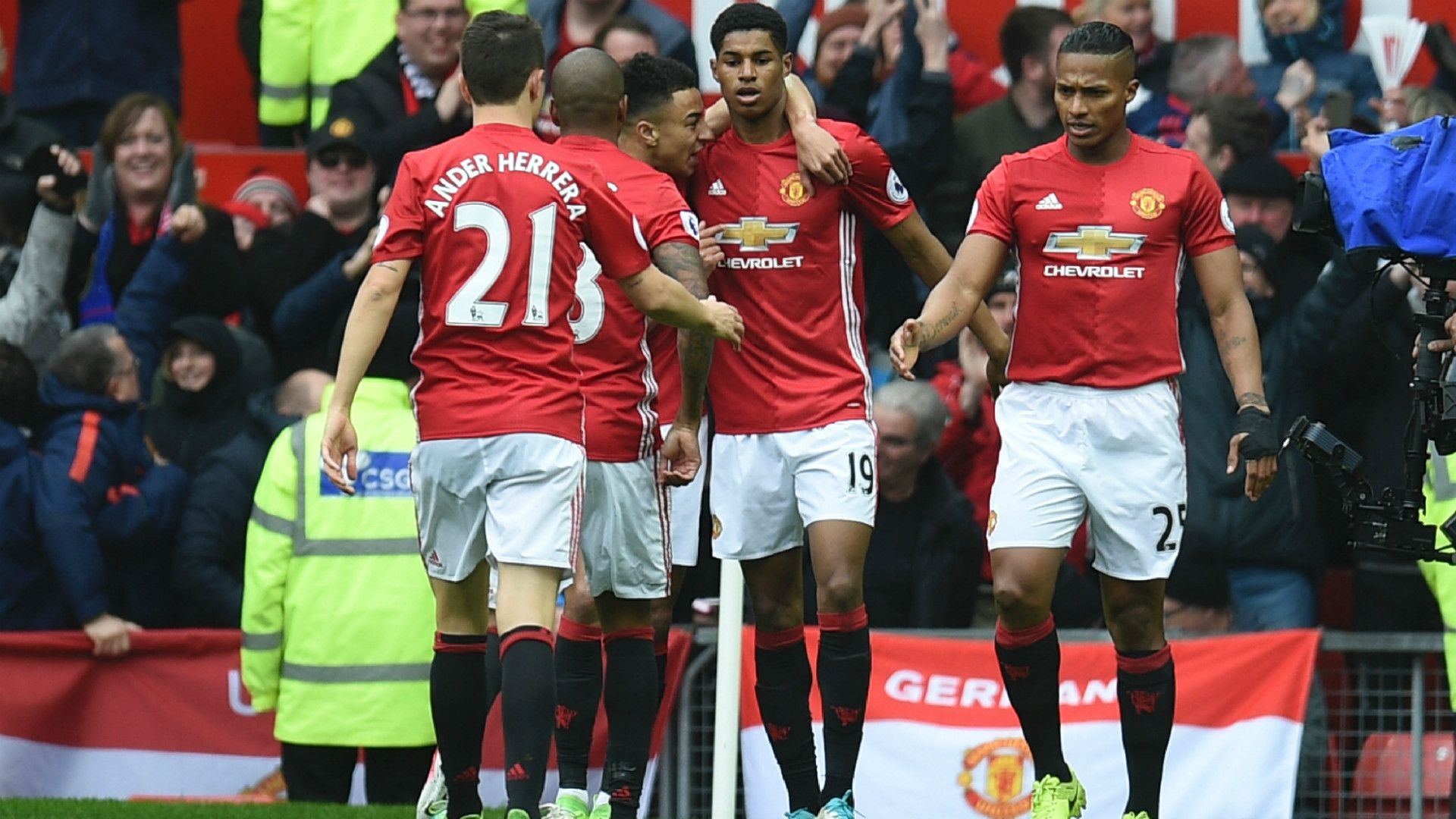 Manchester United Premier League 16042017