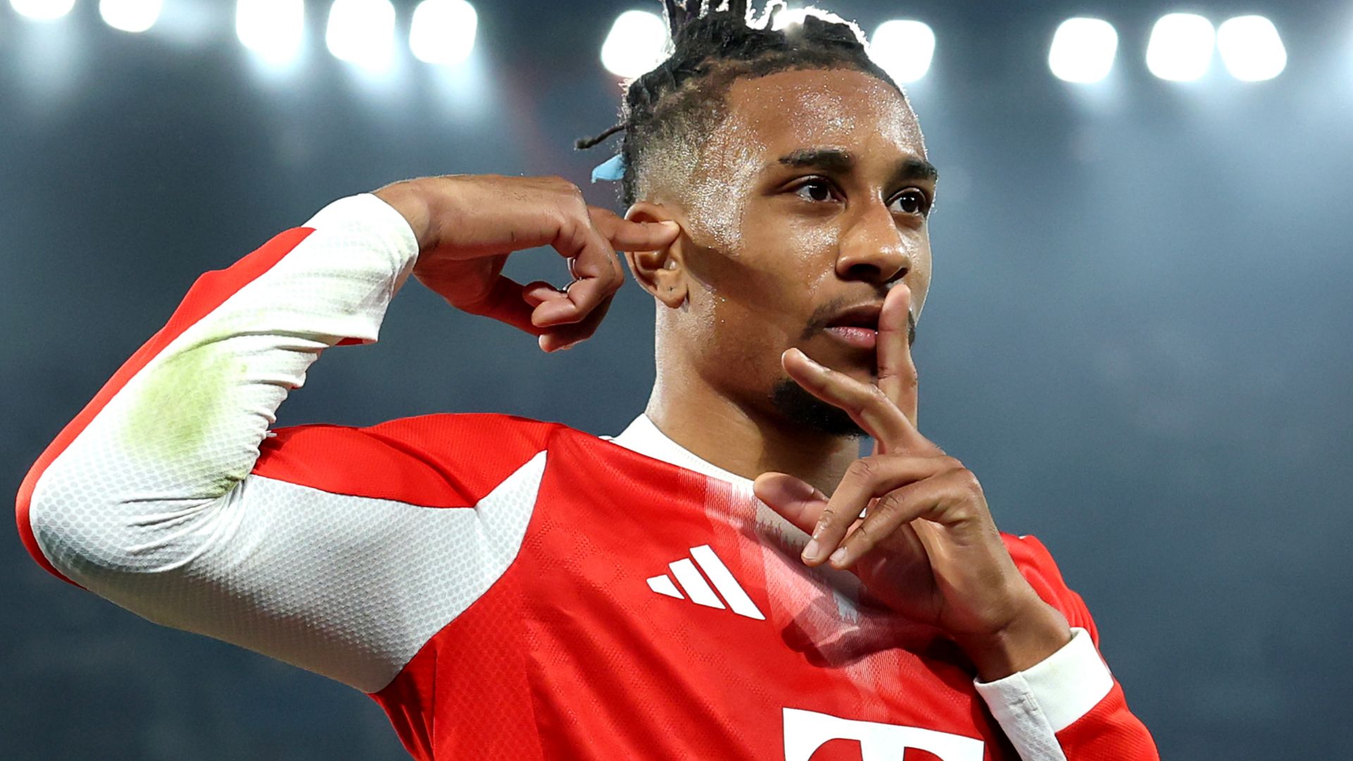 Michael Olise Bayern Munich 2025-26