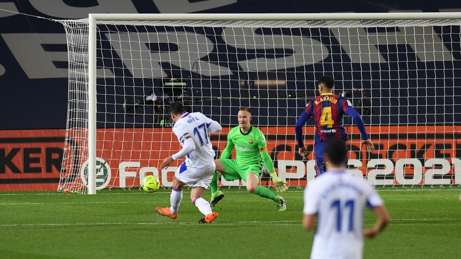 Barcelona Eibar LaLiga Araujo Kike Garcia