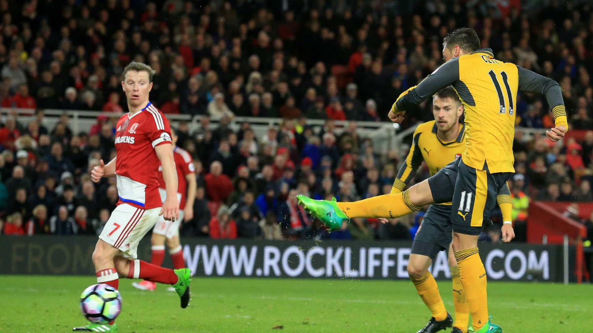 Mesut Ozil Arsenal Premier League