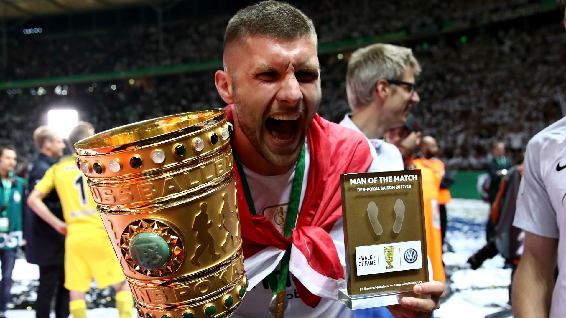 Ante Rebic Bayern Euntracht DFB Pokal 19052018