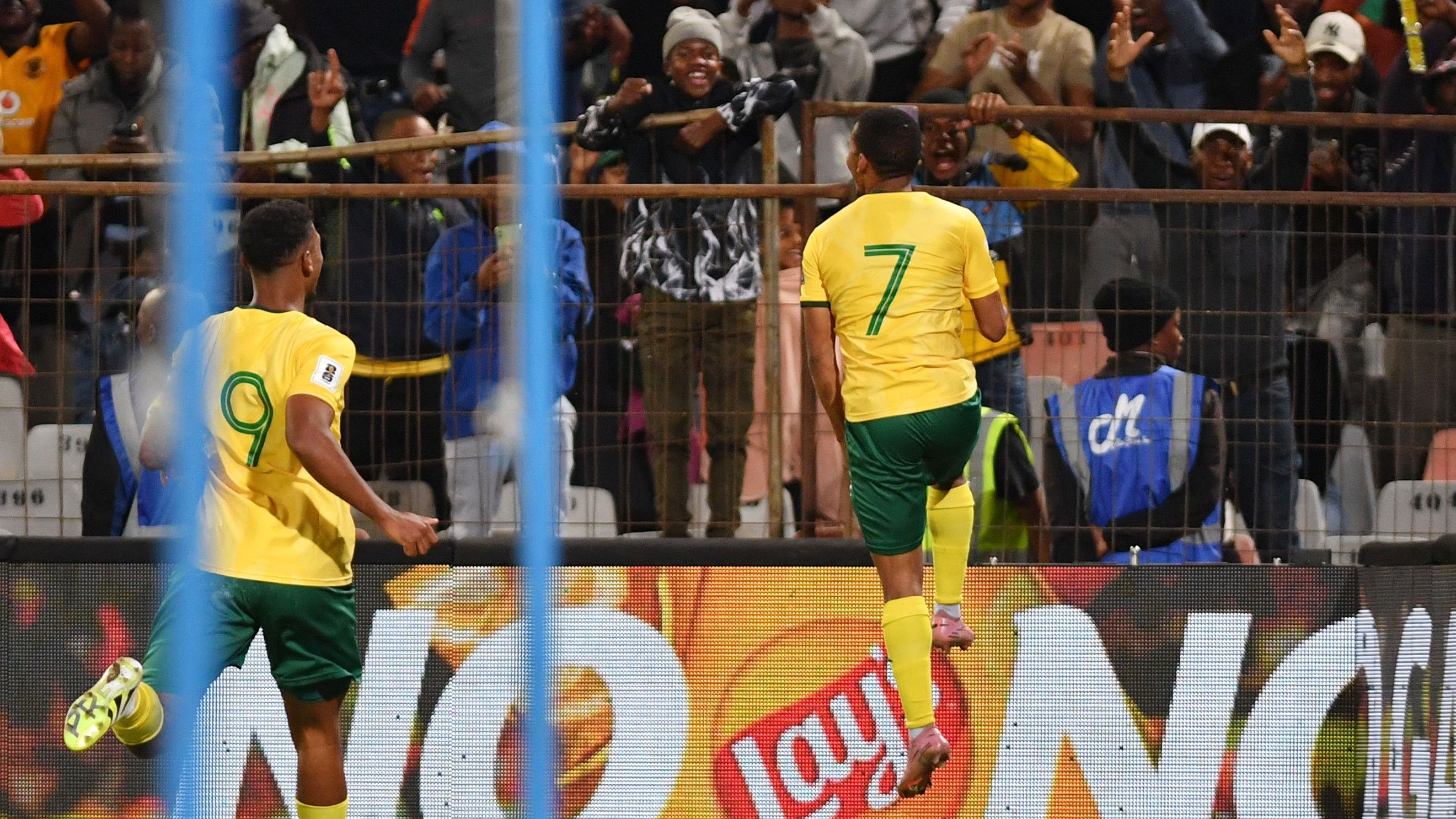 Miguel Cardoso adamant Khuliso Mudau & Lucas Ribeiro's transfer saga won't  affect Mamelodi Sundowns' dressing room - 'Locker room is impossible to be  broken by this kind of thing' | Goal.com South