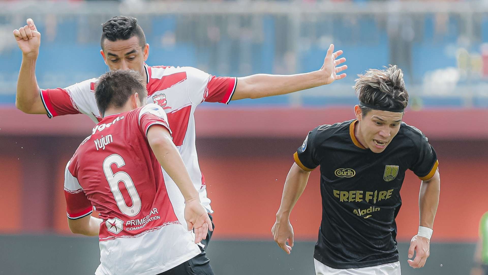 Madura United vs Persis Solo