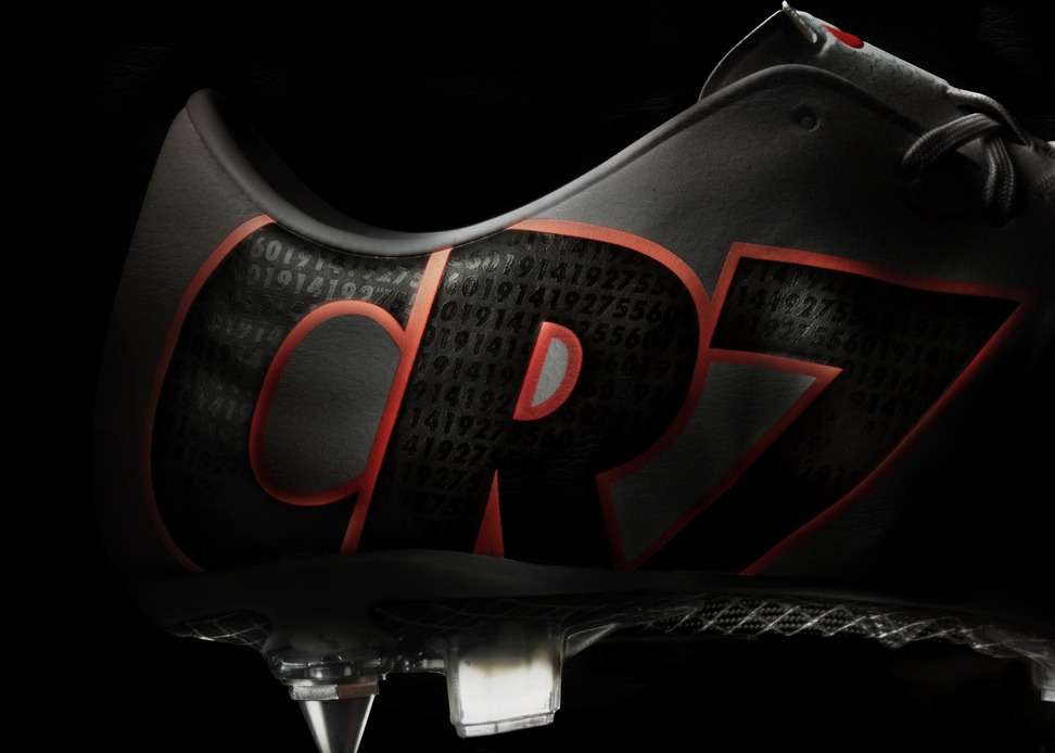 Cristiano Ronaldo boots CR MERCURIAL IX made by Nike