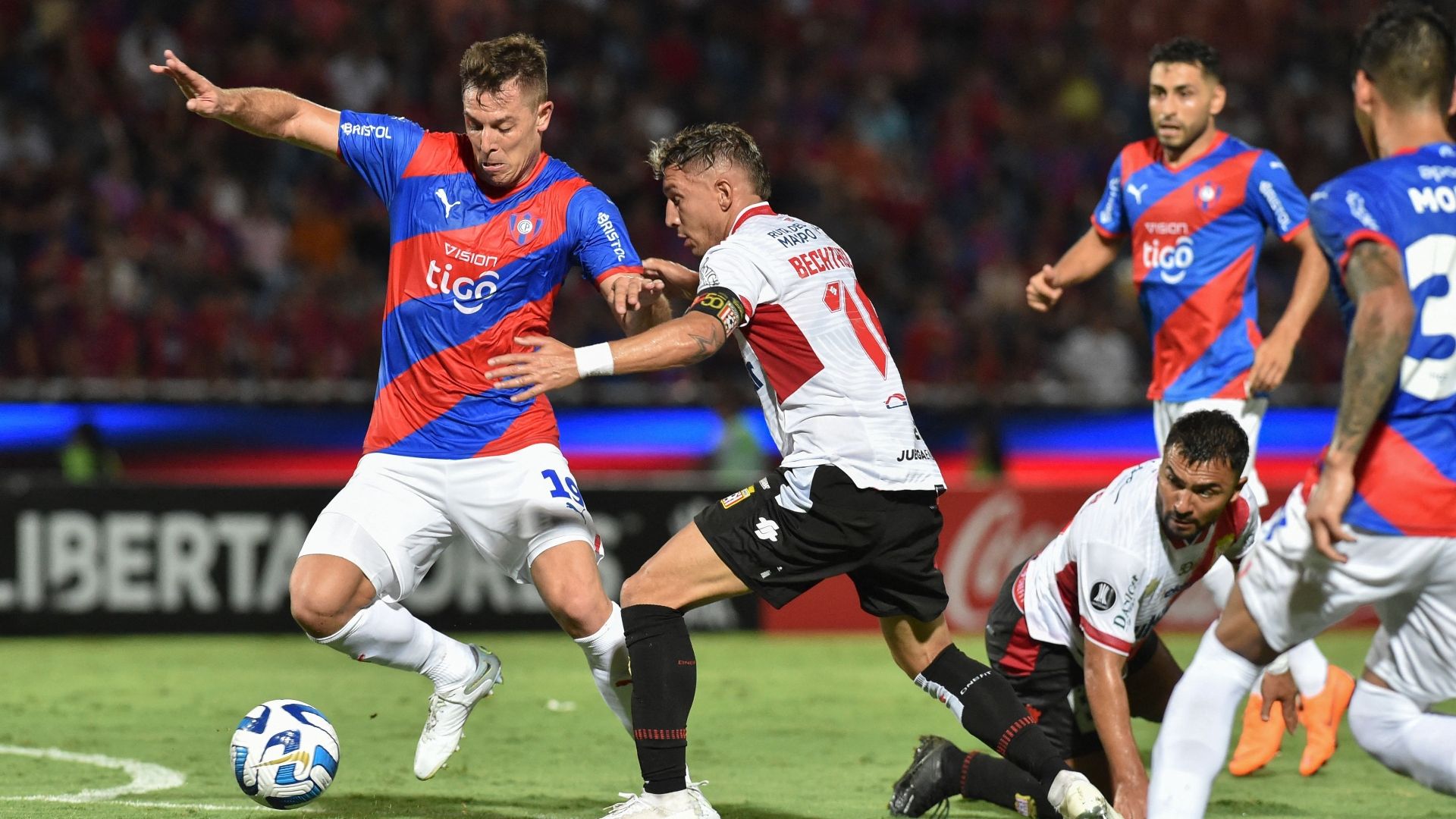 Curicó Unido - Cerro Porteño