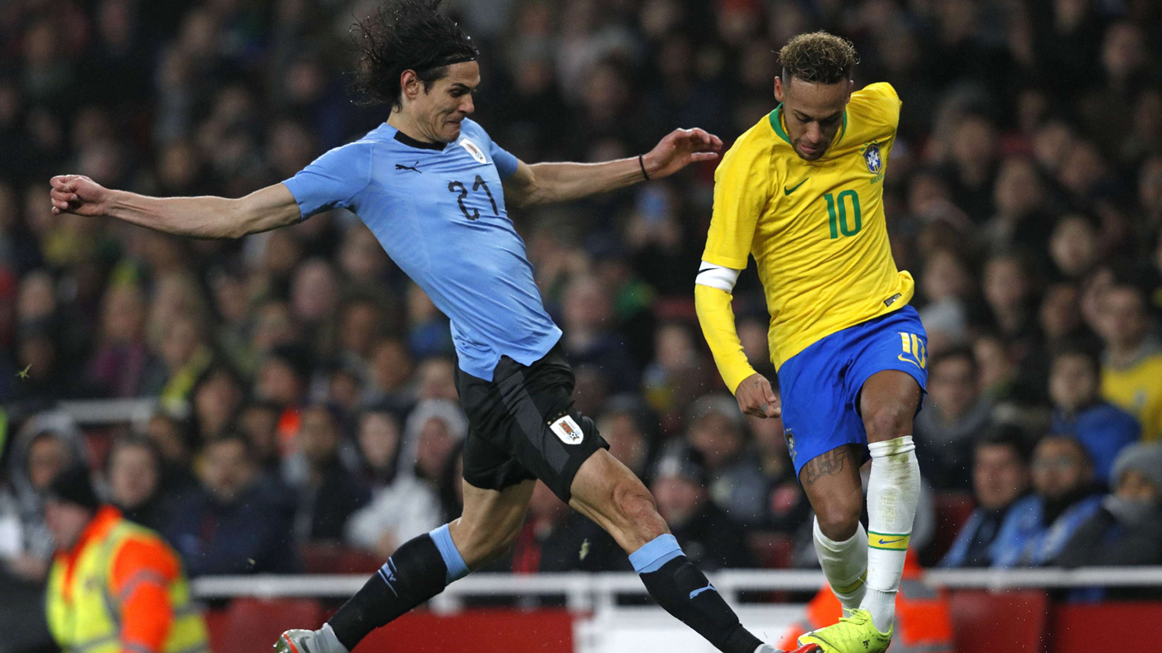 Cavani Neymar Brazil Uruguay Friendlies 16112018