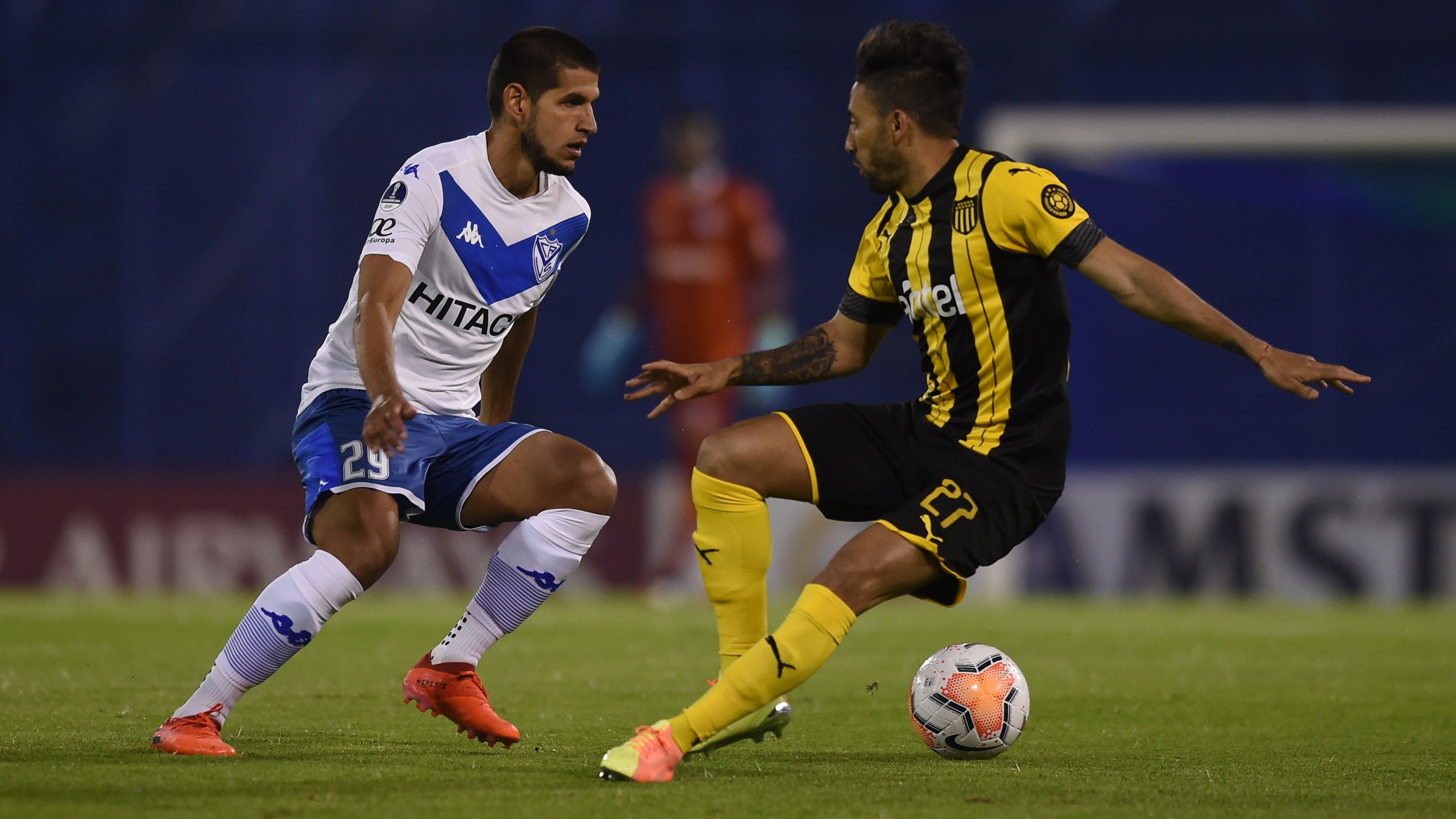 Luis Abram Velez Peñarol Copa Sudamericana 28102020