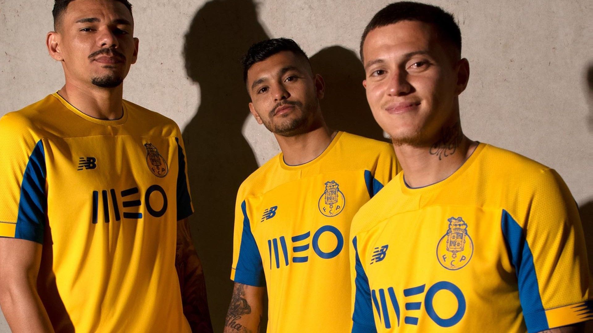 Porto - Away Jersey Kit 2018/19