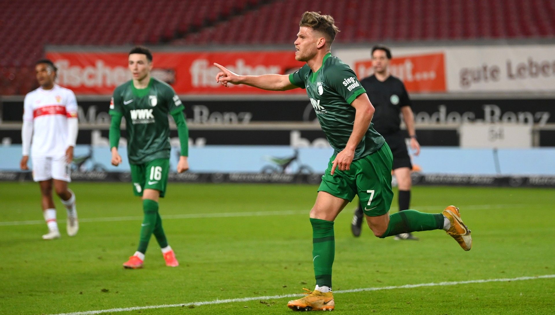 Florian Niederlechner Augsburg Stuttgart