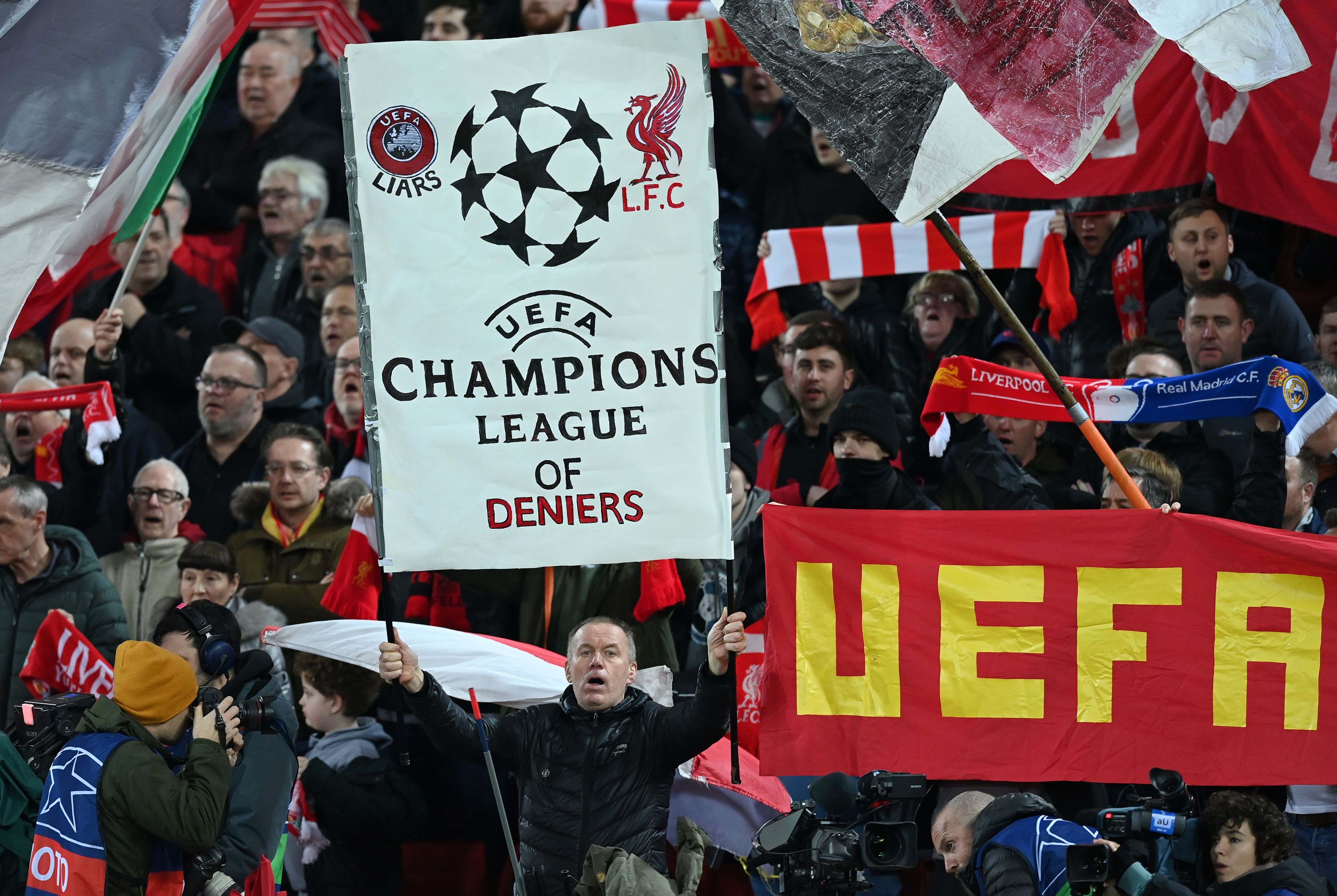 Liverpool anti-UEFA